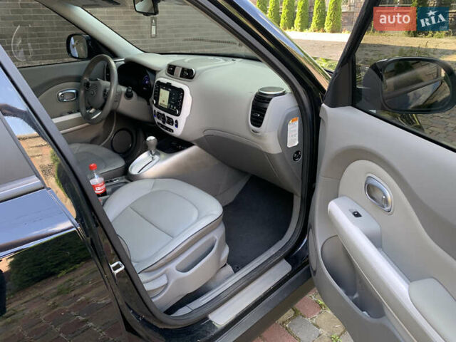 Черный Киа Soul, объемом двигателя 0 л и пробегом 158 тыс. км за 5999 $, фото 20 на Automoto.ua