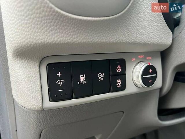 Черный Киа Soul, объемом двигателя 0 л и пробегом 100 тыс. км за 9790 $, фото 19 на Automoto.ua