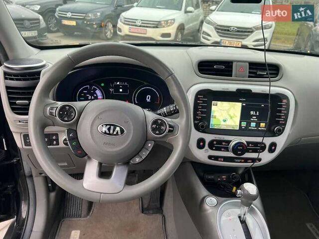Черный Киа Soul, объемом двигателя 0 л и пробегом 100 тыс. км за 9790 $, фото 21 на Automoto.ua