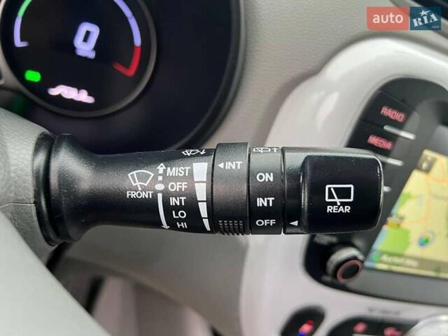 Черный Киа Soul, объемом двигателя 0 л и пробегом 100 тыс. км за 9790 $, фото 24 на Automoto.ua