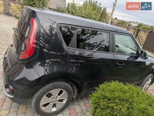 Чорний Кіа Soul, об'ємом двигуна 0 л та пробігом 167 тис. км за 5250 $, фото 8 на Automoto.ua