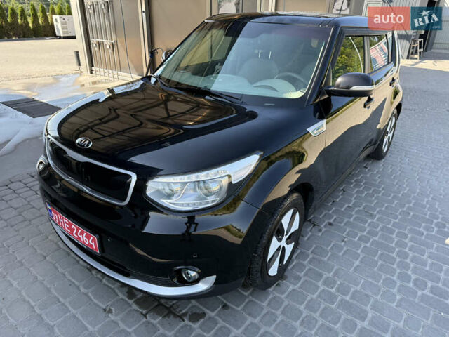 Чорний Кіа Soul, об'ємом двигуна 0 л та пробігом 37 тис. км за 6799 $, фото 7 на Automoto.ua