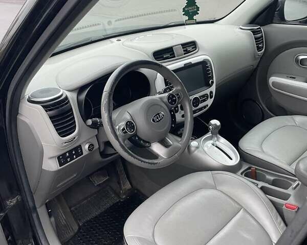 Черный Киа Soul, объемом двигателя 0 л и пробегом 149 тыс. км за 5800 $, фото 17 на Automoto.ua