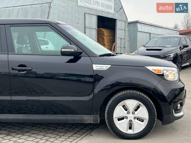 Черный Киа Soul, объемом двигателя 0 л и пробегом 100 тыс. км за 9790 $, фото 11 на Automoto.ua