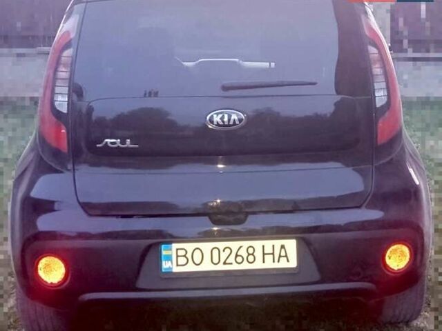 Чорний Кіа Soul, об'ємом двигуна 1.59 л та пробігом 175 тис. км за 8150 $, фото 10 на Automoto.ua