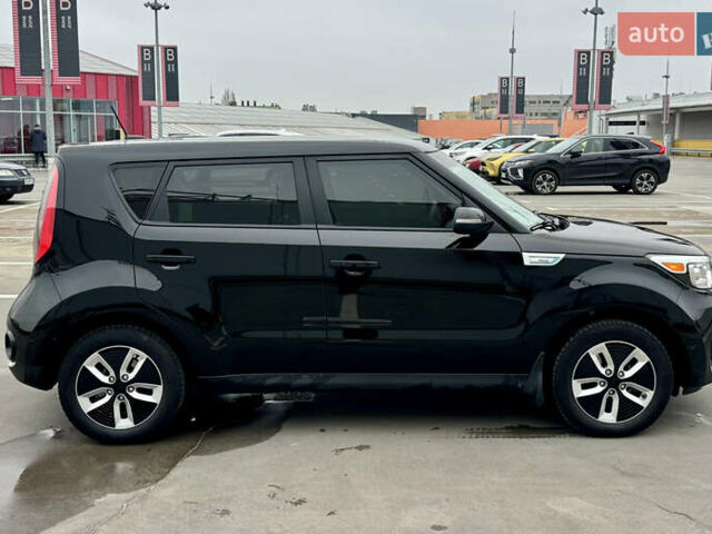 Черный Киа Soul, объемом двигателя 0 л и пробегом 127 тыс. км за 10700 $, фото 7 на Automoto.ua
