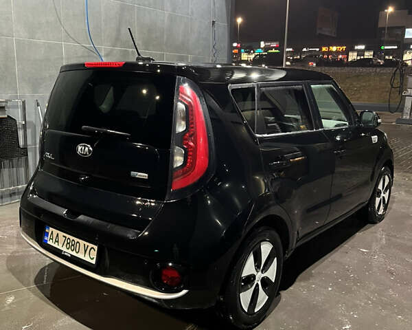 Черный Киа Soul, объемом двигателя 0 л и пробегом 126 тыс. км за 7800 $, фото 7 на Automoto.ua