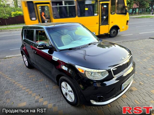 Чорний Кіа Soul, об'ємом двигуна 0 л та пробігом 78 тис. км за 8200 $, фото 1 на Automoto.ua