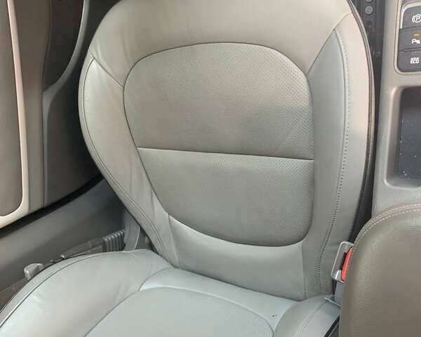 Чорний Кіа Soul, об'ємом двигуна 0 л та пробігом 98 тис. км за 11000 $, фото 12 на Automoto.ua