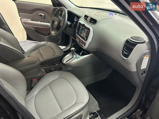 Черный Киа Soul, объемом двигателя 0 л и пробегом 95 тыс. км за 6999 $, фото 9 на Automoto.ua