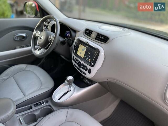 Чорний Кіа Soul, об'ємом двигуна 0 л та пробігом 114 тис. км за 7350 $, фото 18 на Automoto.ua