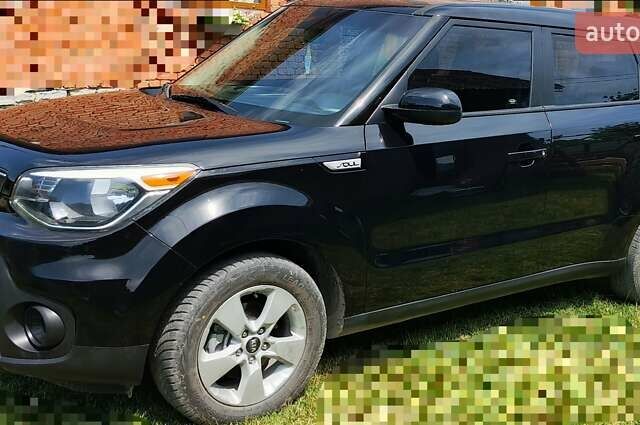 Чорний Кіа Soul, об'ємом двигуна 1.59 л та пробігом 175 тис. км за 8150 $, фото 5 на Automoto.ua