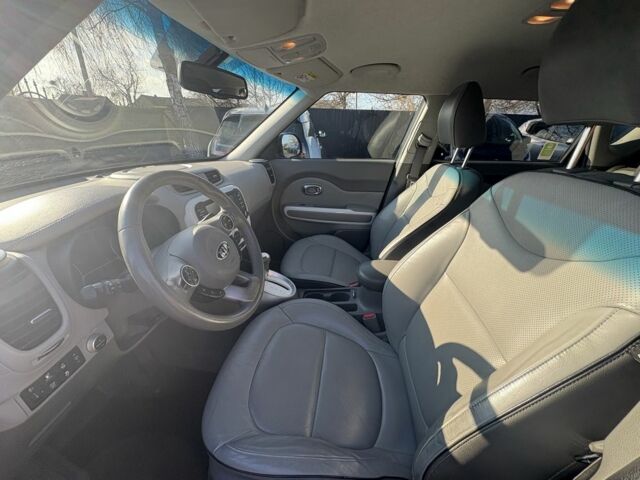 Чорний Кіа Soul, об'ємом двигуна 0 л та пробігом 139 тис. км за 5900 $, фото 16 на Automoto.ua