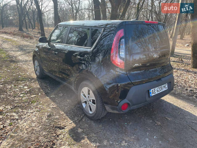 Чорний Кіа Soul, об'ємом двигуна 1.59 л та пробігом 133 тис. км за 9800 $, фото 12 на Automoto.ua