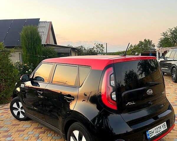 Черный Киа Soul, объемом двигателя 0 л и пробегом 116 тыс. км за 10500 $, фото 8 на Automoto.ua