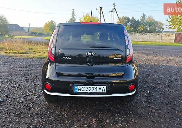 Чорний Кіа Soul, об'ємом двигуна 0 л та пробігом 188 тис. км за 8300 $, фото 5 на Automoto.ua