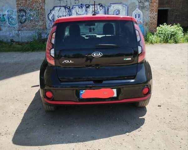 Черный Киа Soul, объемом двигателя 0 л и пробегом 153 тыс. км за 8250 $, фото 12 на Automoto.ua
