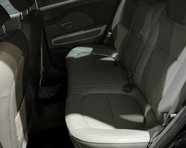 Черный Киа Soul, объемом двигателя 0 л и пробегом 126 тыс. км за 7800 $, фото 11 на Automoto.ua