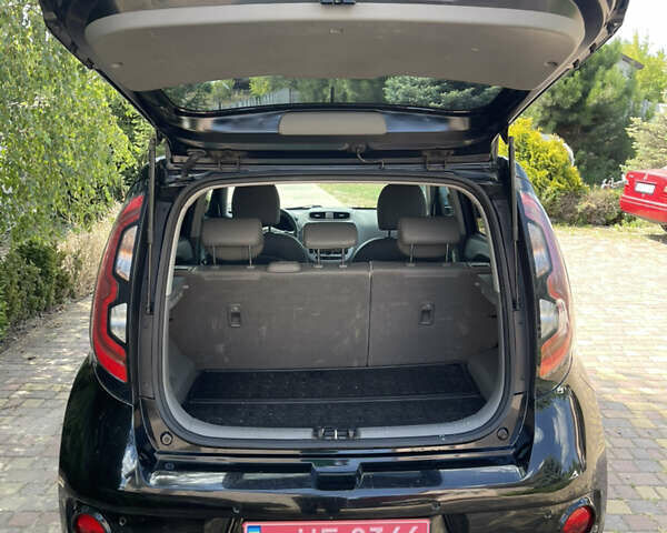 Черный Киа Soul, объемом двигателя 0 л и пробегом 110 тыс. км за 9500 $, фото 11 на Automoto.ua