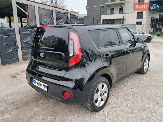 Черный Киа Soul, объемом двигателя 1.59 л и пробегом 183 тыс. км за 9800 $, фото 8 на Automoto.ua