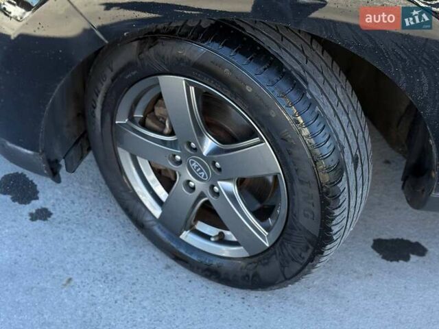 Черный Киа Soul, объемом двигателя 0 л и пробегом 175 тыс. км за 6400 $, фото 4 на Automoto.ua
