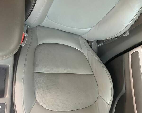 Чорний Кіа Soul, об'ємом двигуна 0 л та пробігом 98 тис. км за 11000 $, фото 18 на Automoto.ua