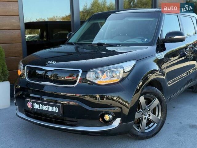 Черный Киа Soul, объемом двигателя 0 л и пробегом 175 тыс. км за 6400 $, фото 2 на Automoto.ua