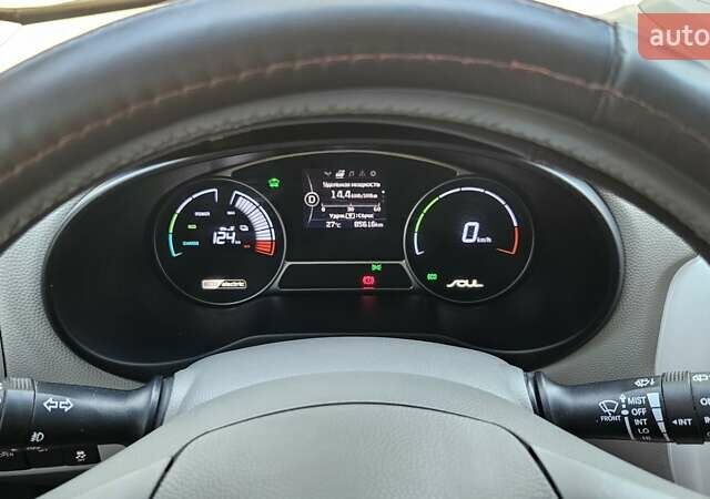 Чорний Кіа Soul, об'ємом двигуна 0 л та пробігом 85 тис. км за 11000 $, фото 14 на Automoto.ua