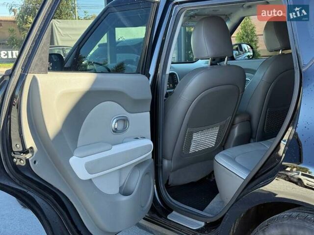 Черный Киа Soul, объемом двигателя 0 л и пробегом 175 тыс. км за 6400 $, фото 32 на Automoto.ua