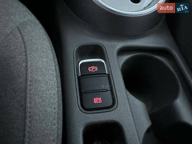 Черный Киа Soul, объемом двигателя 0 л и пробегом 100 тыс. км за 8790 $, фото 21 на Automoto.ua