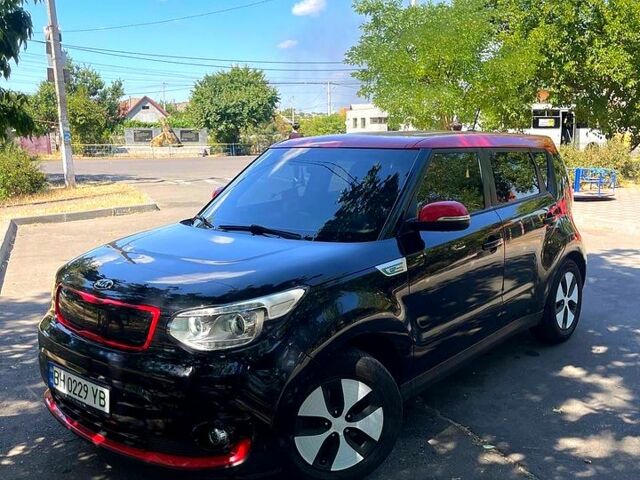 Черный Киа Soul, объемом двигателя 0 л и пробегом 116 тыс. км за 10500 $, фото 1 на Automoto.ua