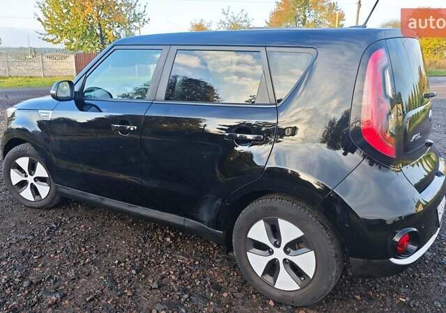 Чорний Кіа Soul, об'ємом двигуна 0 л та пробігом 188 тис. км за 8300 $, фото 4 на Automoto.ua