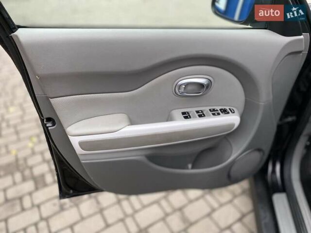 Черный Киа Soul, объемом двигателя 0 л и пробегом 130 тыс. км за 6099 $, фото 9 на Automoto.ua