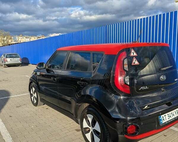 Черный Киа Soul, объемом двигателя 0 л и пробегом 120 тыс. км за 6700 $, фото 2 на Automoto.ua
