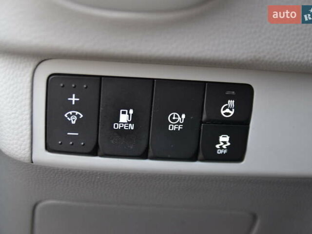 Чорний Кіа Soul, об'ємом двигуна 0 л та пробігом 126 тис. км за 6700 $, фото 31 на Automoto.ua