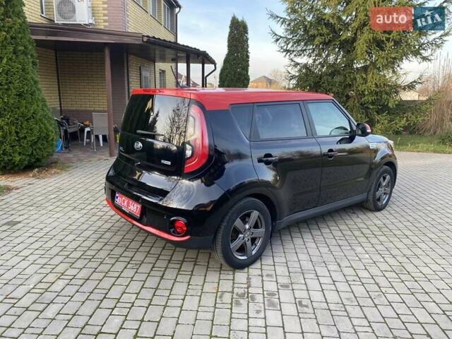 Чорний Кіа Soul, об'ємом двигуна 0 л та пробігом 114 тис. км за 7350 $, фото 3 на Automoto.ua
