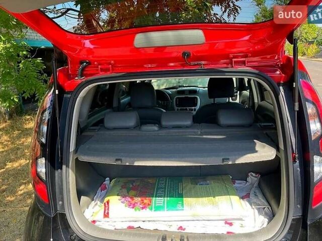 Черный Киа Soul, объемом двигателя 0 л и пробегом 116 тыс. км за 10500 $, фото 3 на Automoto.ua