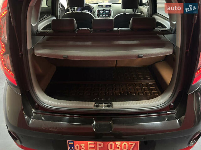 Черный Киа Soul, объемом двигателя 0 л и пробегом 95 тыс. км за 6999 $, фото 12 на Automoto.ua