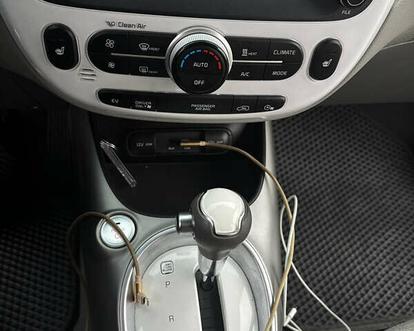 Черный Киа Soul, объемом двигателя 0 л и пробегом 100 тыс. км за 9100 $, фото 23 на Automoto.ua