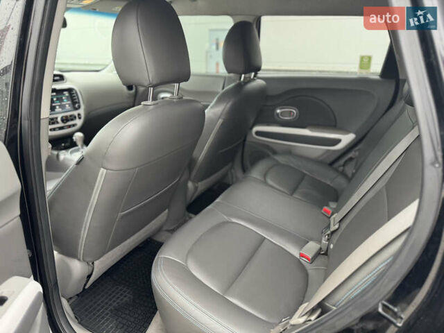 Черный Киа Soul, объемом двигателя 0 л и пробегом 127 тыс. км за 10700 $, фото 16 на Automoto.ua