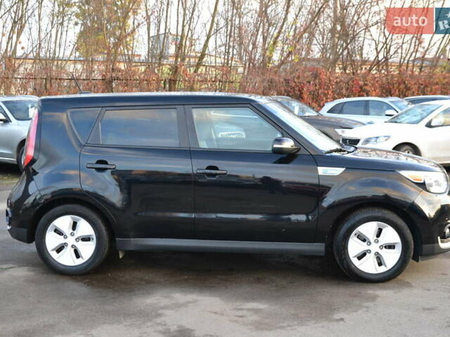 Чорний Кіа Soul, об'ємом двигуна 0 л та пробігом 126 тис. км за 6700 $, фото 5 на Automoto.ua