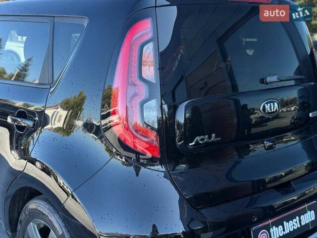 Черный Киа Soul, объемом двигателя 0 л и пробегом 175 тыс. км за 6400 $, фото 6 на Automoto.ua