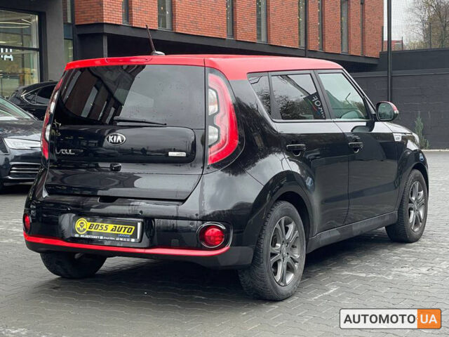 Чорний Кіа Soul, об'ємом двигуна 27 л та пробігом 133 тис. км за 9800 $, фото 5 на Automoto.ua