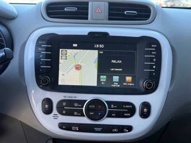 Чорний Кіа Soul, об'ємом двигуна 0 л та пробігом 175 тис. км за 6600 $, фото 18 на Automoto.ua