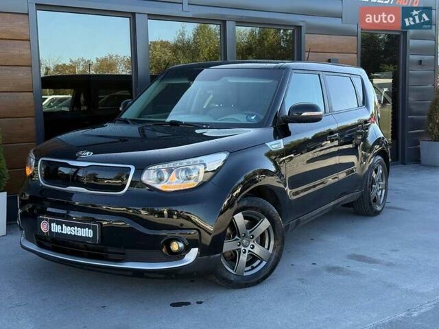 Черный Киа Soul, объемом двигателя 0 л и пробегом 175 тыс. км за 6400 $, фото 1 на Automoto.ua