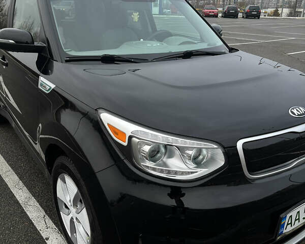 Черный Киа Soul, объемом двигателя 0 л и пробегом 100 тыс. км за 9100 $, фото 9 на Automoto.ua