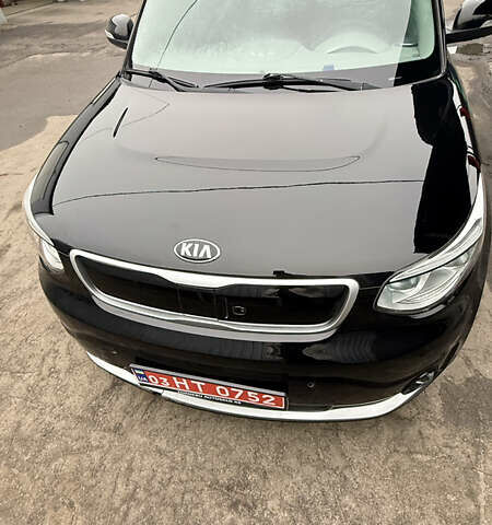 Черный Киа Soul, объемом двигателя 0 л и пробегом 140 тыс. км за 5599 $, фото 1 на Automoto.ua