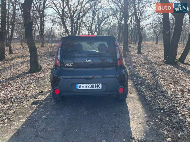 Чорний Кіа Soul, об'ємом двигуна 1.59 л та пробігом 133 тис. км за 9800 $, фото 11 на Automoto.ua