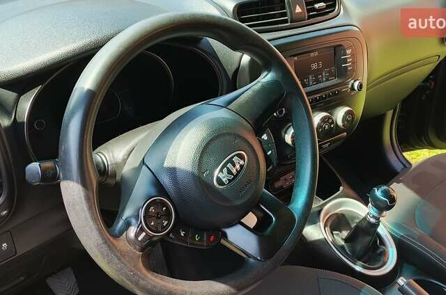 Чорний Кіа Soul, об'ємом двигуна 1.59 л та пробігом 175 тис. км за 8150 $, фото 2 на Automoto.ua