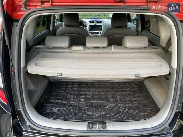 Чорний Кіа Soul, об'ємом двигуна 0 л та пробігом 114 тис. км за 7350 $, фото 24 на Automoto.ua